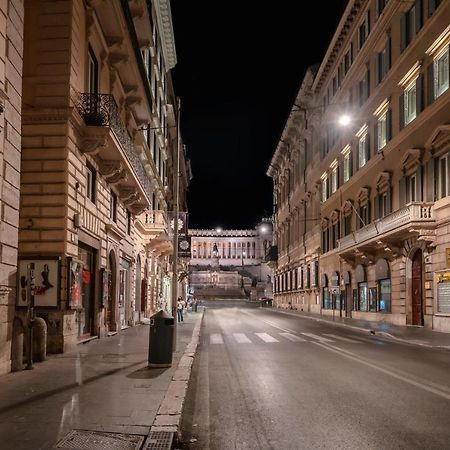 Hotel Trecento Rzym Zewnętrze zdjęcie