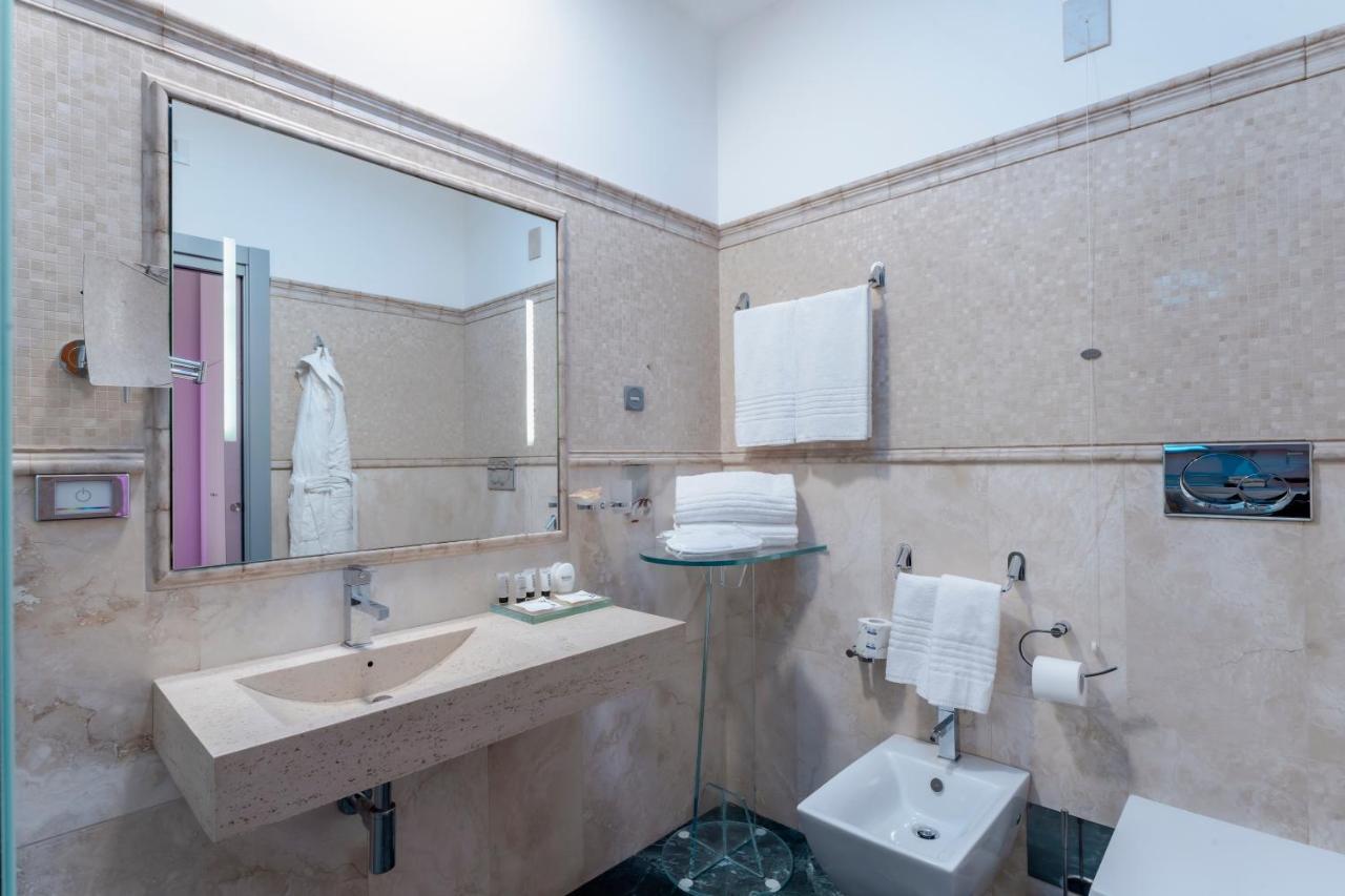 Hotel Trecento Rzym Zewnętrze zdjęcie